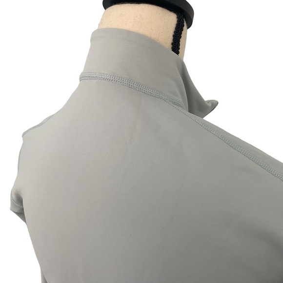 Patagonia Women’s 1/2 Zip Tech Pullover Top Cycling Pocket Sz Small Blue Gray - Picture 8 of 12